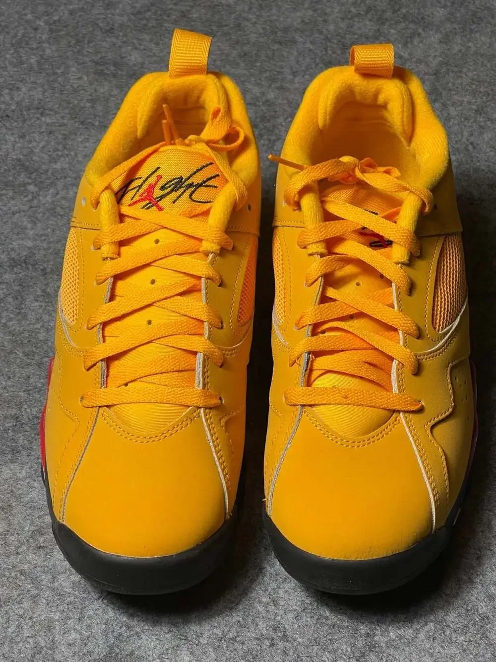 Air Jordan 7 Retro Low NRG Taxi University Red Black